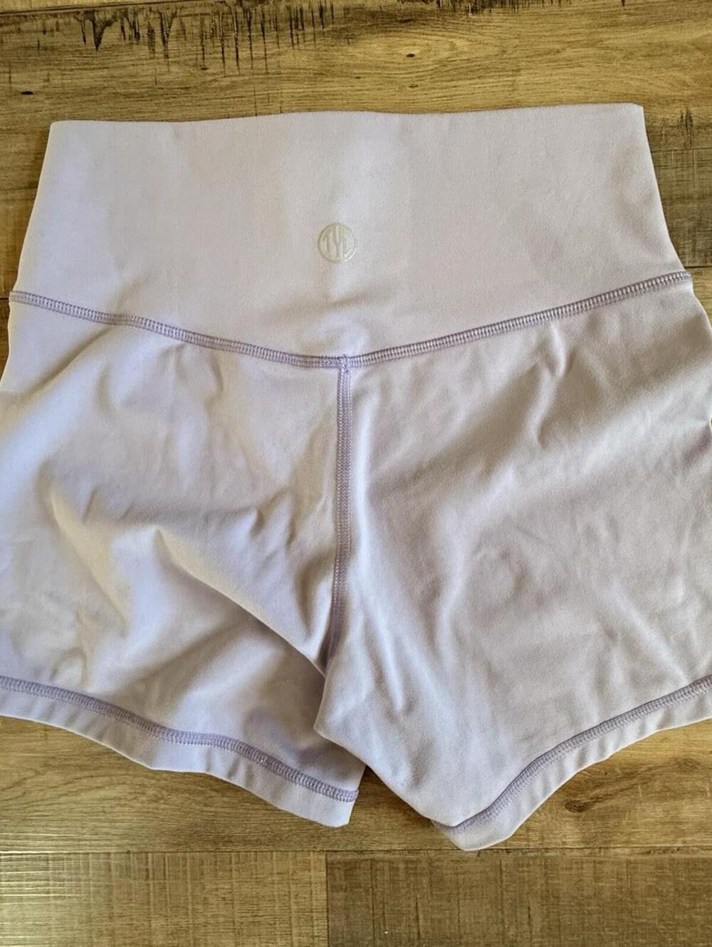 TYC Bike Shorts Purple‎ Sz Medium 4 Inch Inseam Workout Gym Cross Fit